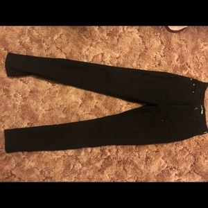 Fashion Nova Black Skinny Jeans. Size 5.